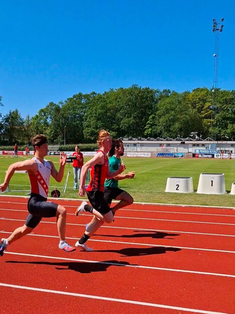 Rosenbomsspelen och Laxaspelen 2 - Åhus Friidrottsklubb 508224133 1584550605996357 6907287219146463478 n - Åhus Friidrott