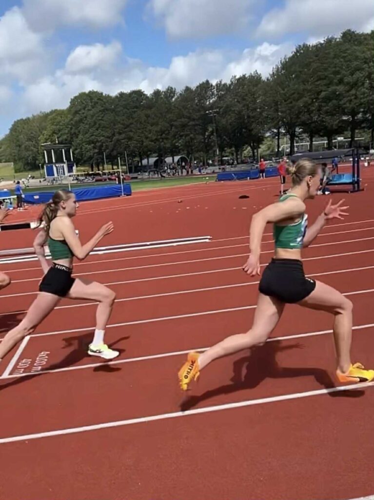 2x silver till Elvira på VU-spelen! 7 - Åhus Friidrottsklubb af9d5549 8e89 436c a358 f7d03a440e2f - Åhus Friidrott