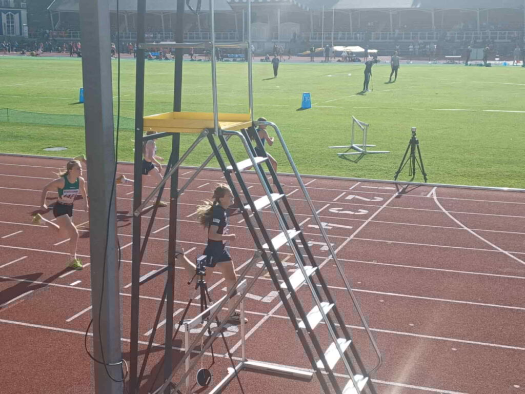 2x silver till Elvira på VU-spelen! 8 - Åhus Friidrottsklubb dcd7233a 44e8 42c4 857f 1b900462d94f - Åhus Friidrott