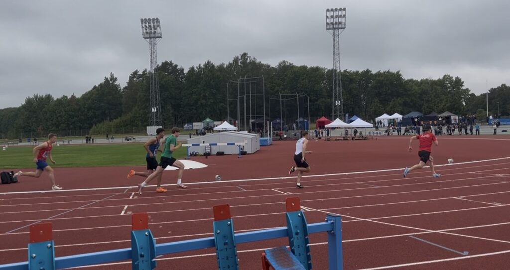 mikel 9:a på 800m 1 - Åhus Friidrottsklubb IMG 3603 - Åhus Friidrott